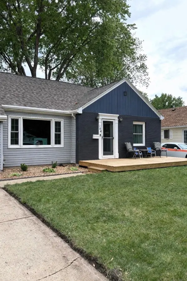 604 7th Avenue Sw, Pipestone, MN 56164