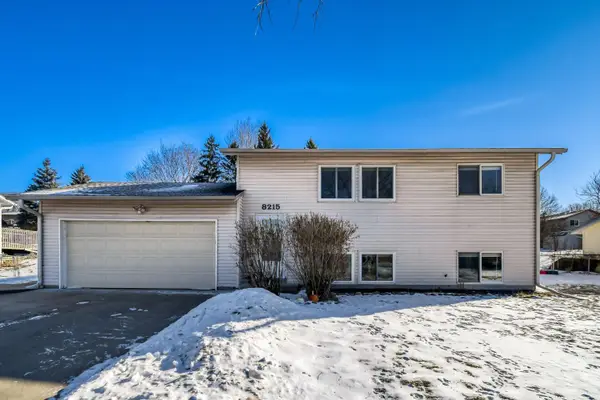 8215 Janero Avenue S, Cottage Grove, MN 55016