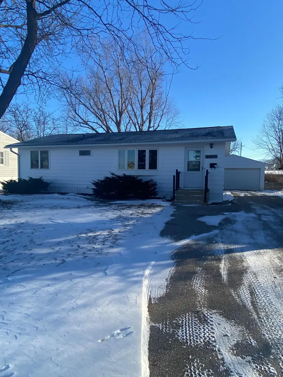3610 21st Avenue Nw, Rochester, MN 55901 - Image #2