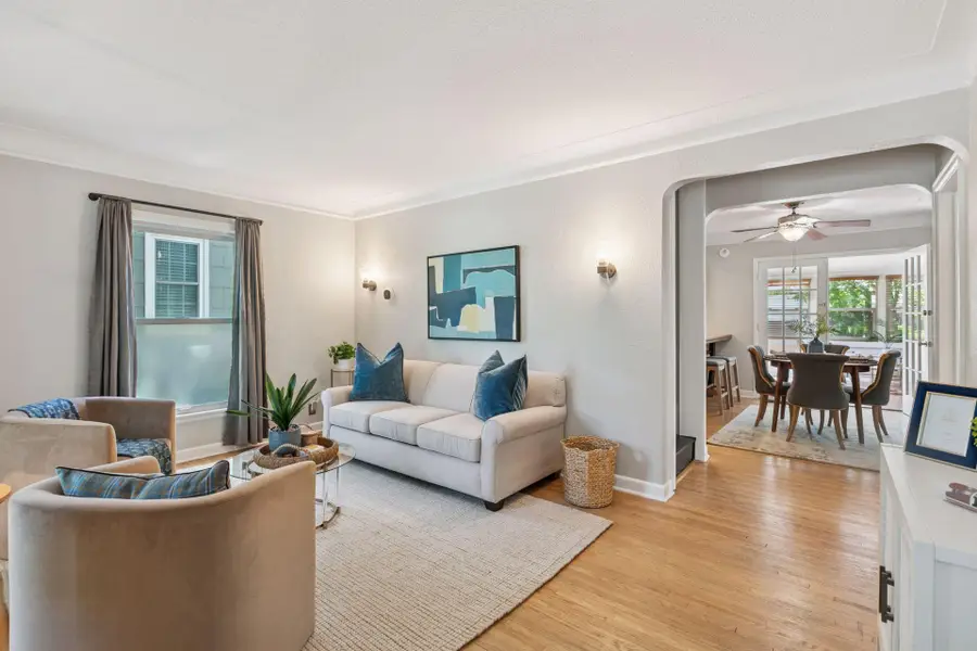 40 Penn Avenue S, Minneapolis, MN 55405 - #3