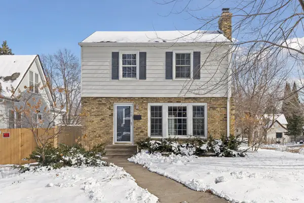 3700 Thomas Avenue N, Minneapolis, MN 55412