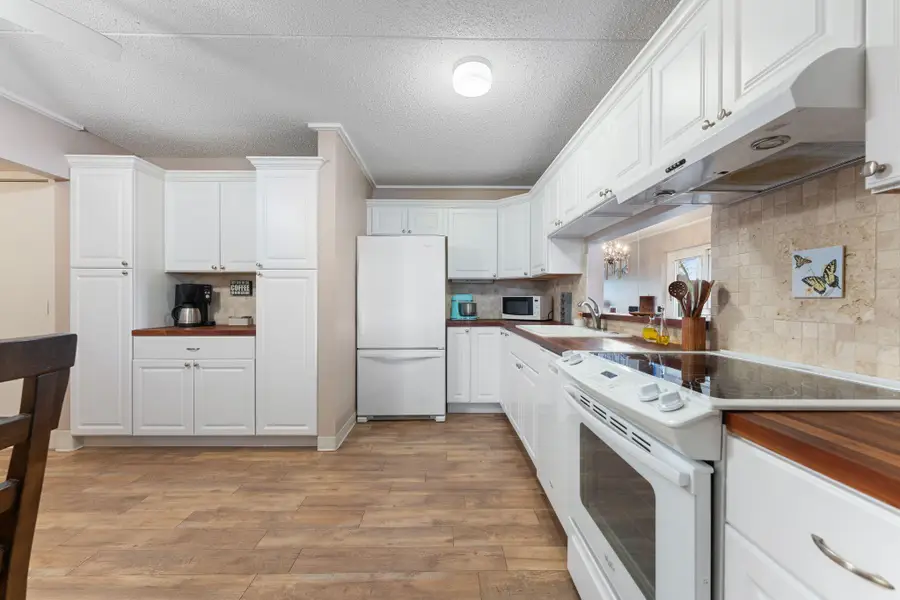 10521 Cedar Lake Road #501, Minnetonka, MN 55305 - #3