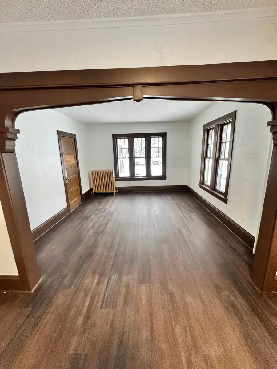 1021 Charles Avenue, Saint Paul, MN 55104 - Image #3