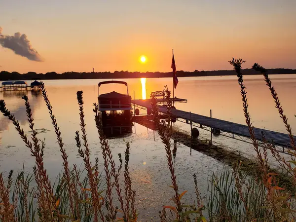 1304 W Medicine Lake Drive #119, Plymouth, MN 55441