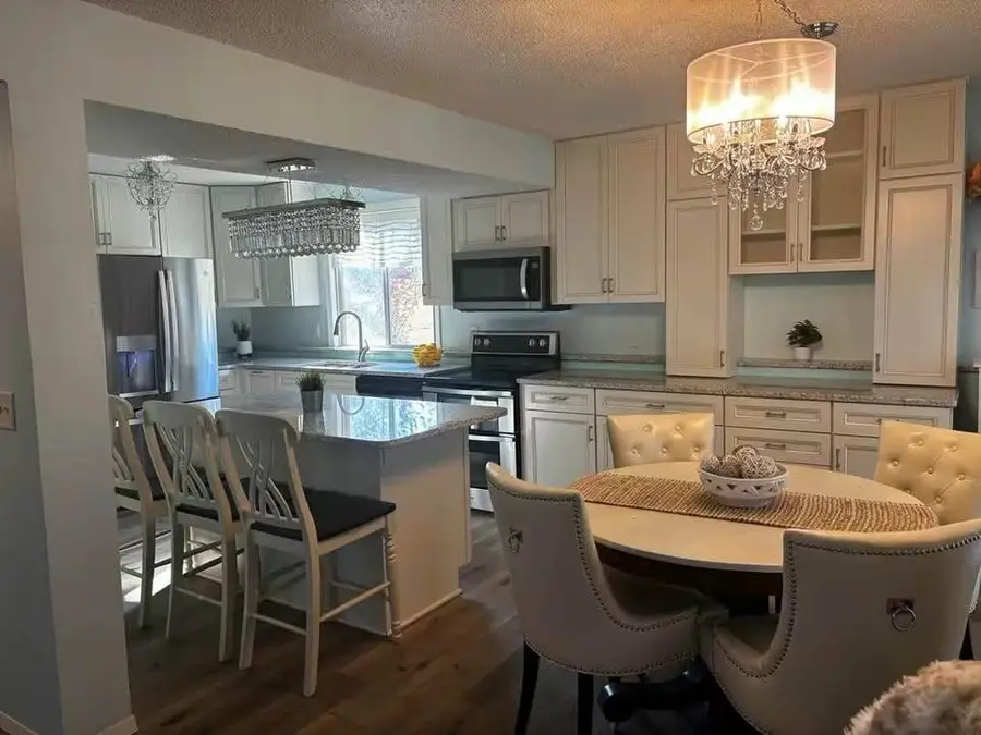 304 Cedar Lane, Montevideo, MN 56265 - #3