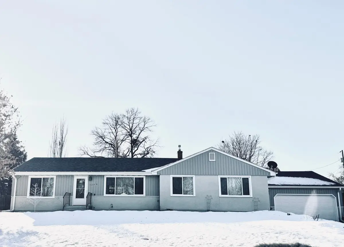 1290 Belmont Lane E, Maplewood, MN 55109 - Image #1