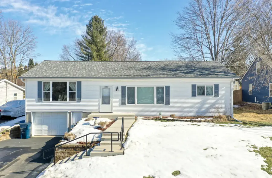 30325 Elm Street, Lindstrom, MN 55045 - #3