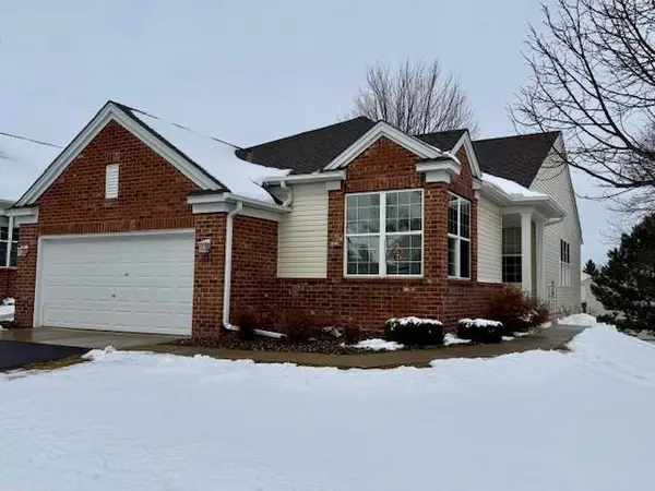 1665 Oakbrooke Way, Eagan, MN 55122