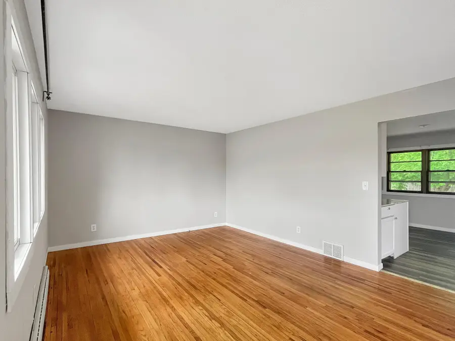 7385 University Avenue Ne, Fridley, MN 55432 - #3