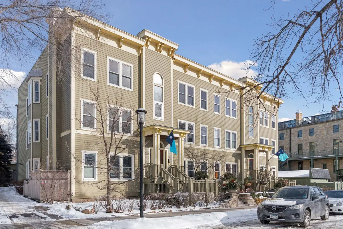 49 Island Avenue W, Minneapolis, MN 55401 - Image #1