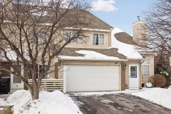 13174 Meadowood Curve Nw #24, Coon Rapids, MN 55448