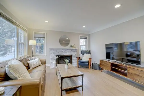 4752 York Avenue S, Minneapolis, MN 55410 - Image #1