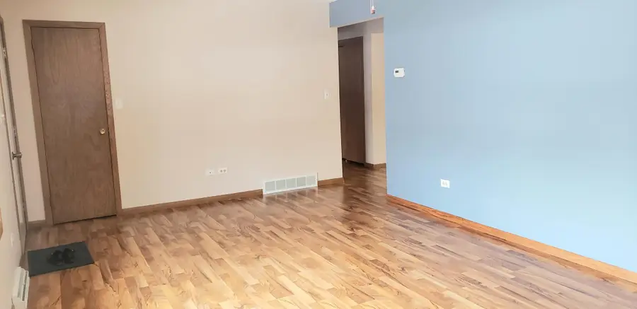 801 3rd Street Sw, Wells, MN 56097 - #3