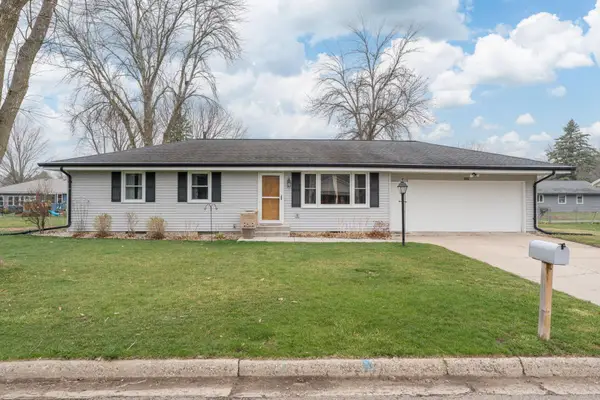 502 S 7th Street, Le Sueur, MN 56058