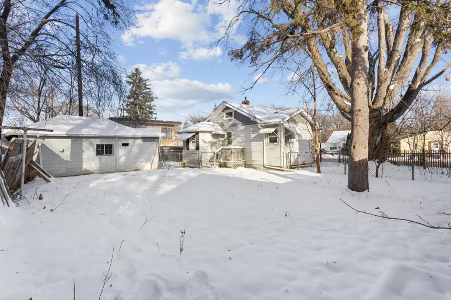 553 White Bear Avenue N, Saint Paul, MN 55106 - Image #2