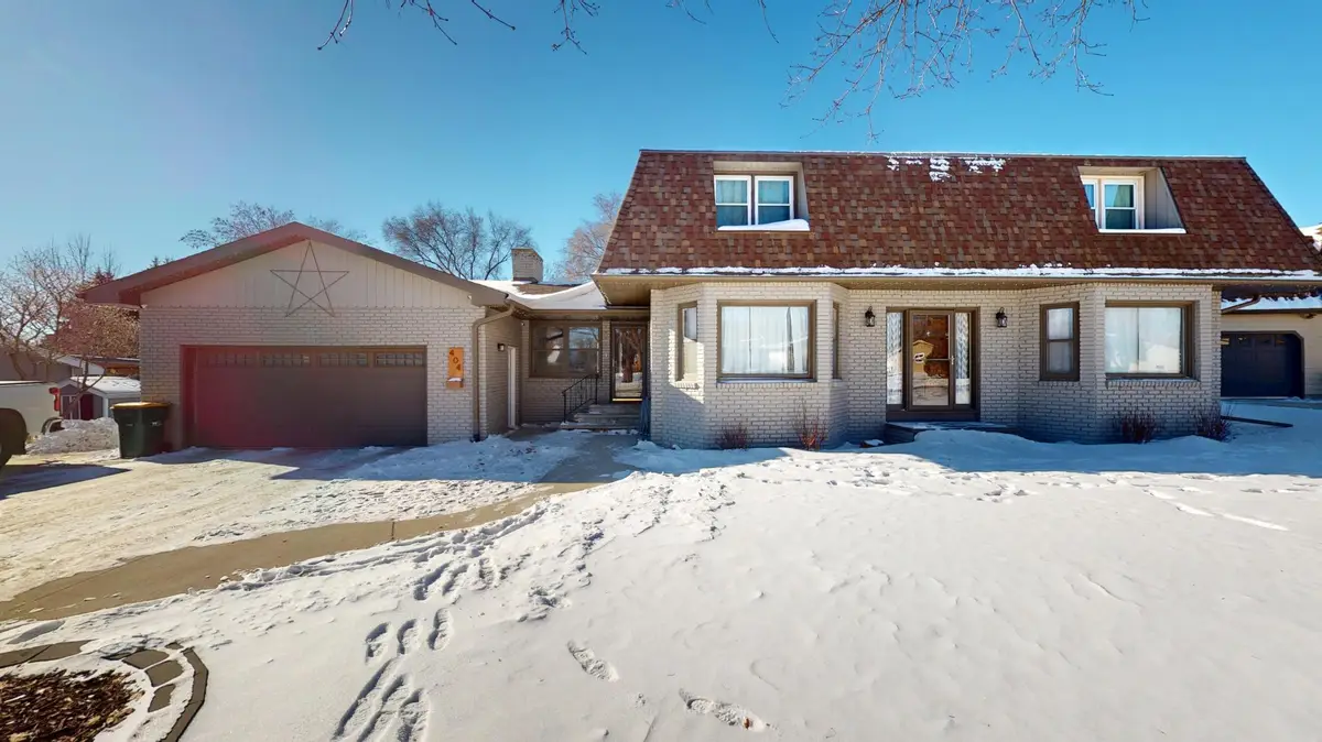 404 Garden Road, Albert Lea, MN 56007 - #1