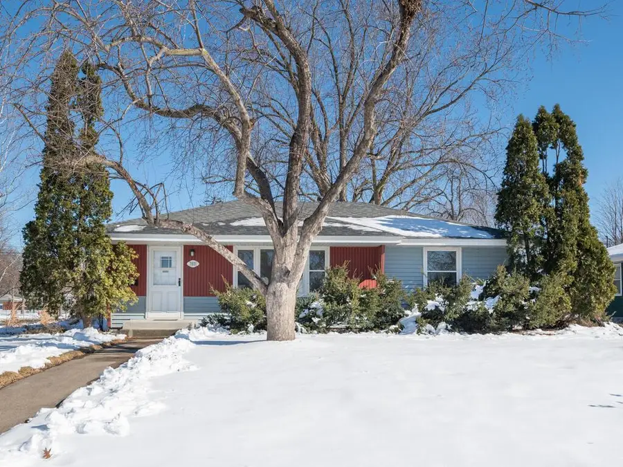 7601 14th Avenue S, Richfield, MN 55423 - #2