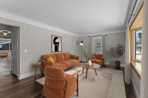 416 3rd Avenue Ne, Osseo, MN 55369