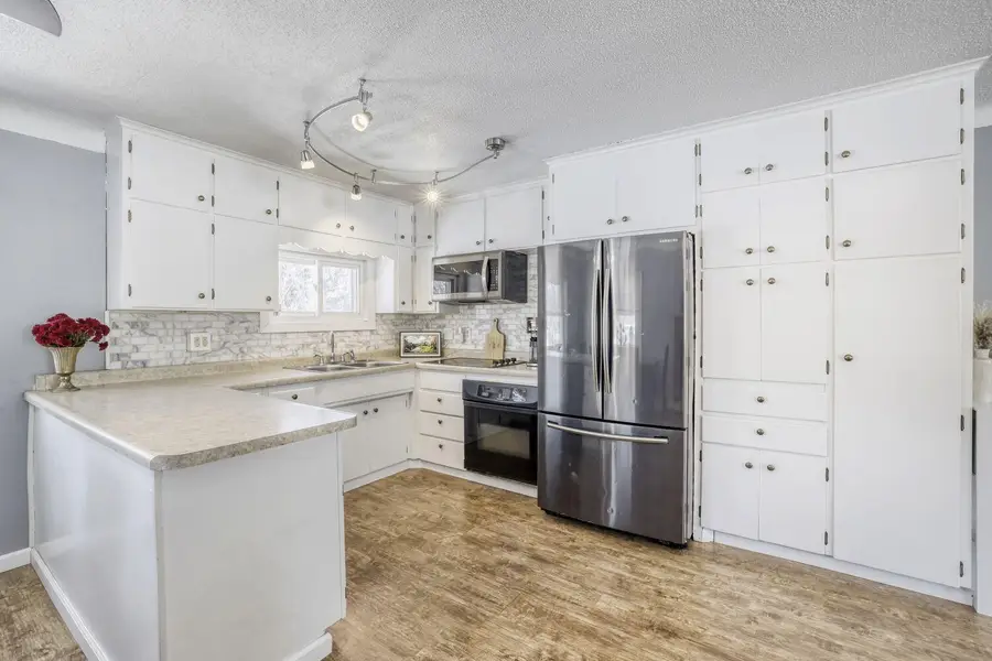 1800 Edward Street, North Saint Paul, MN 55109 - Image #3