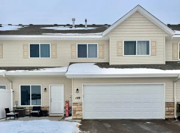 3854 232nd Avenue Nw #109, Saint Francis, MN 55070