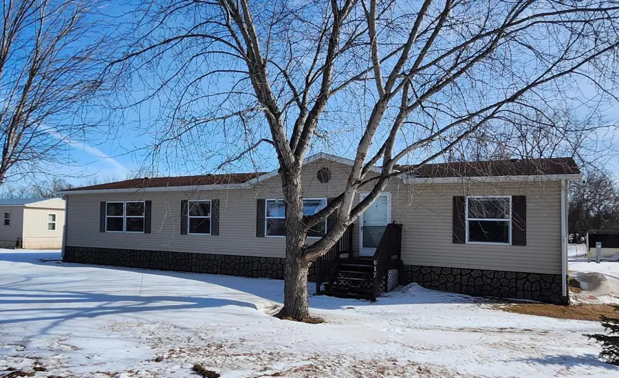 617 6 Avenue, Milnor, ND 58060 - Image #2