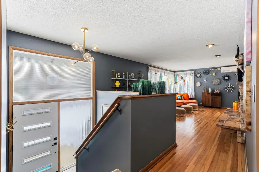 160 Stonybrook Way Ne, Fridley, MN 55432 - #3