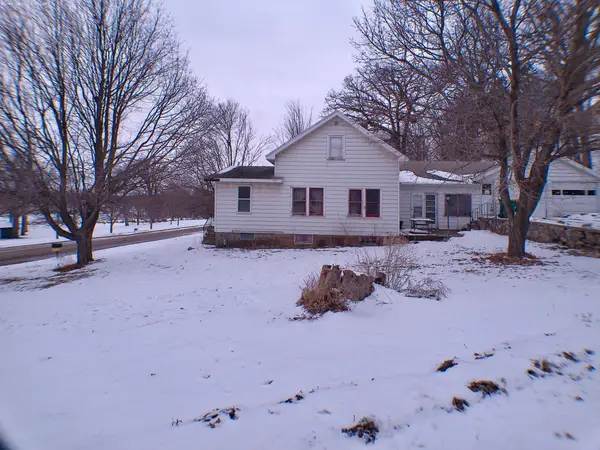 400 Riverside Drive, Jackson, MN 56143