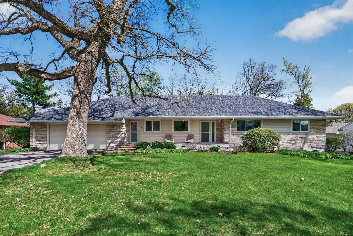 124 Ardmore Drive, Golden Valley, MN 55422 - #1