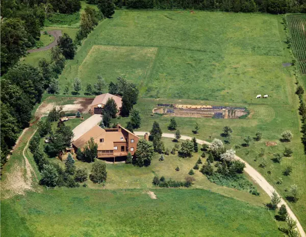 2782 Tamarack Drive, Long Lake, MN 55356