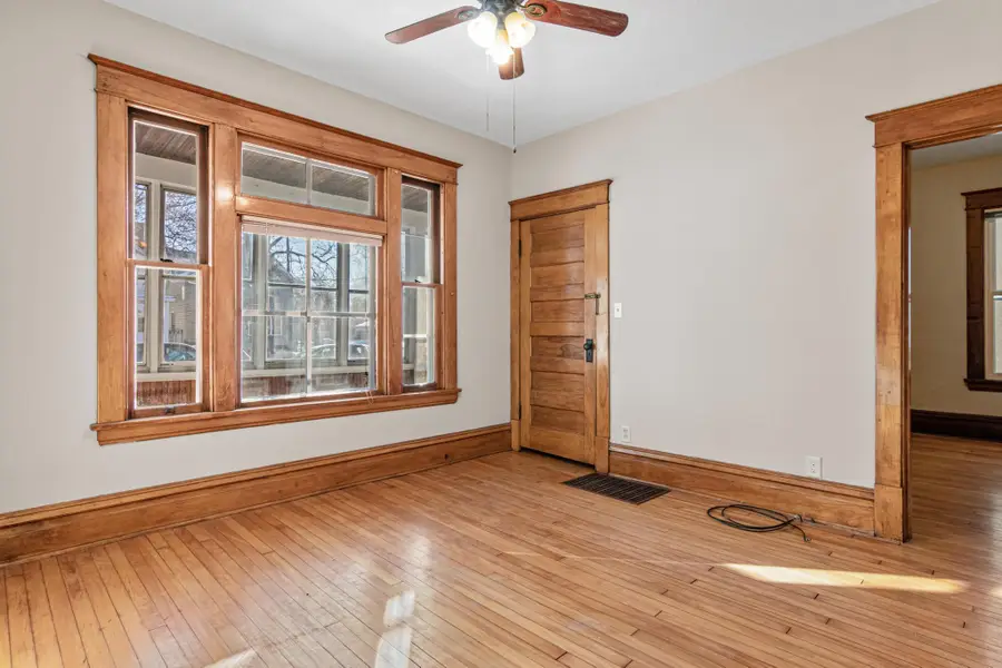 855 Juno Avenue, Saint Paul, MN 55102 - #3