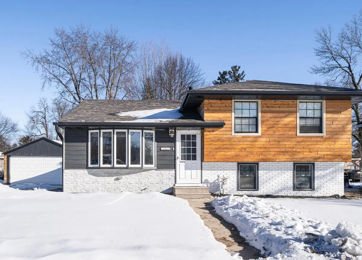 2463 Silver Lake Road Nw, New Brighton, MN 55112 - #1