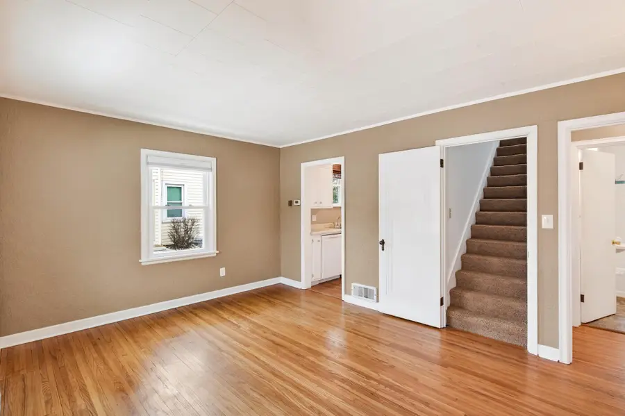 1884 Flandrau Street, Maplewood, MN 55109 - #3