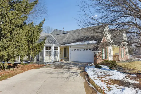 1261 Pond View Lane, White Bear Twp, MN 55110