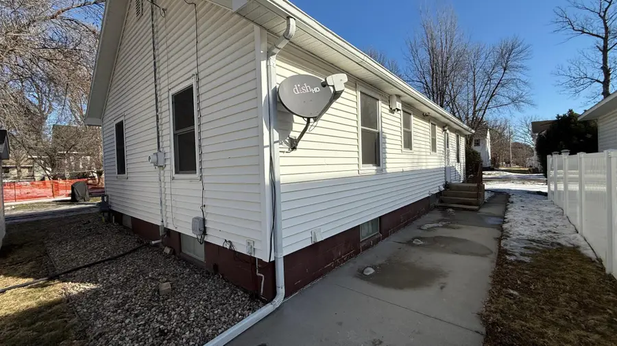 209 N 10th Street, Montevideo, MN 56265 - #3