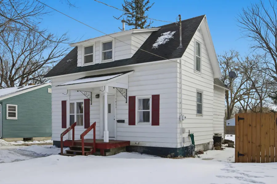 1622 7th Avenue S, Fargo, ND 58103 - #2