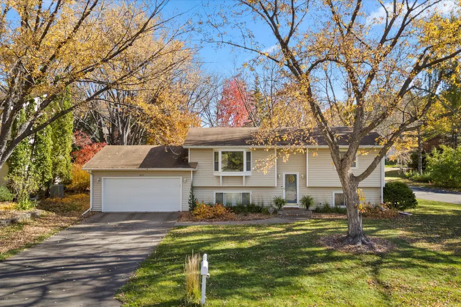 3048 Camelot Circle, Woodbury, MN 55125 - #2