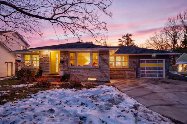 3021 31st Avenue Ne, Saint Anthony, MN 55418