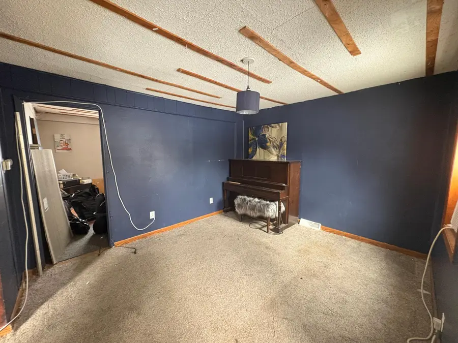 109 E 9th Street, Morris, MN 56267 - #3