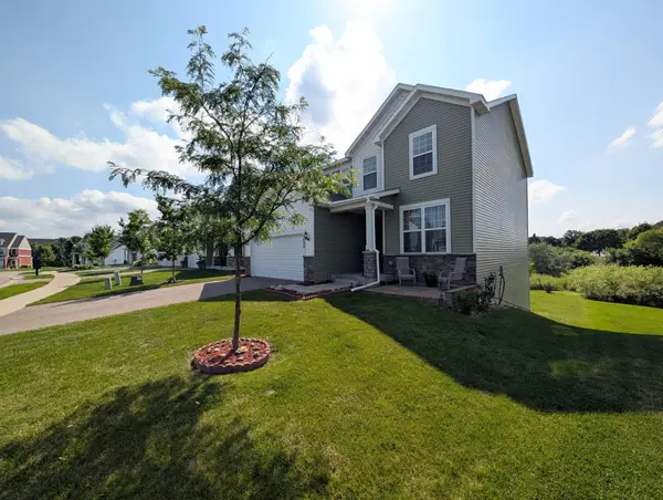 5490 Annapolis Lane N, Plymouth, MN 55446