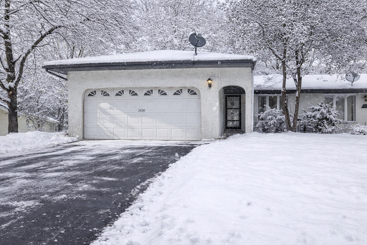 3400 E 112th Street, Burnsville, MN 55337 - Image #1