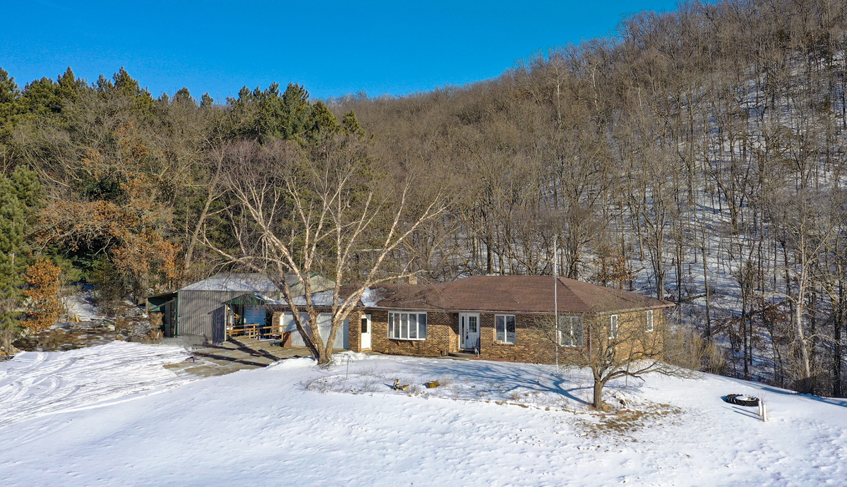 28890 County 25 S, Peterson, MN 55962 - #1