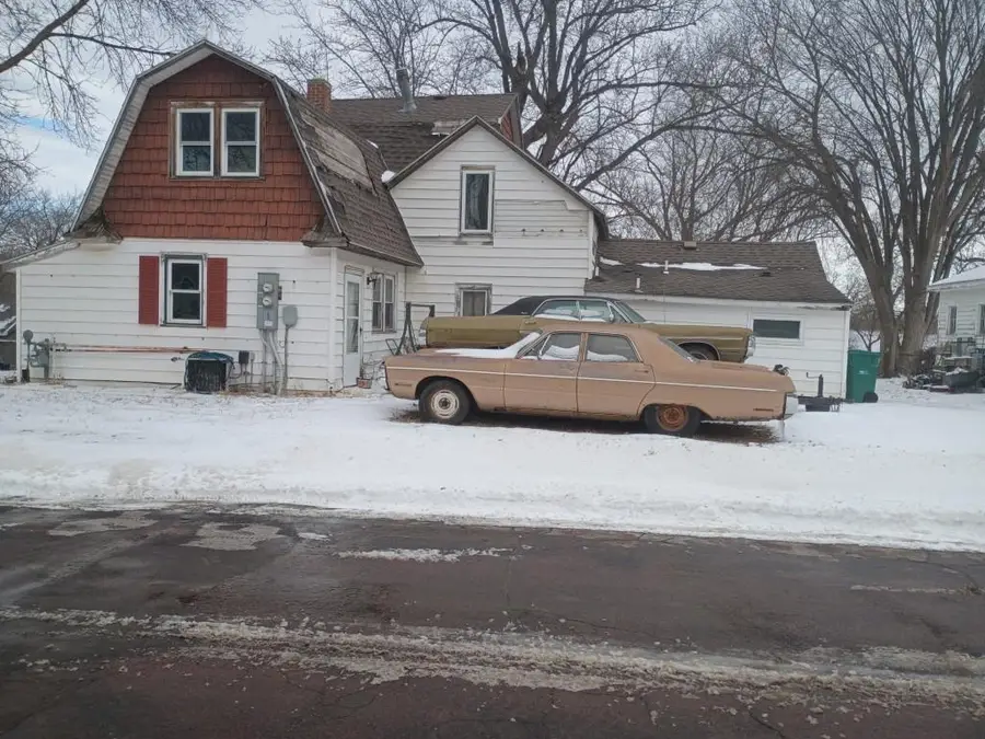 1023 South Street, Jackson, MN 56143 - #2