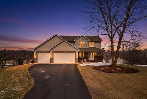 15037 Staples Street Ne, Ham Lake, MN 55304