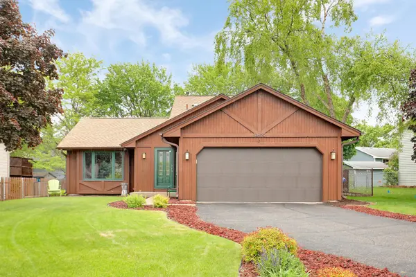 14629 Hillshire Lane, Burnsville, MN 55306