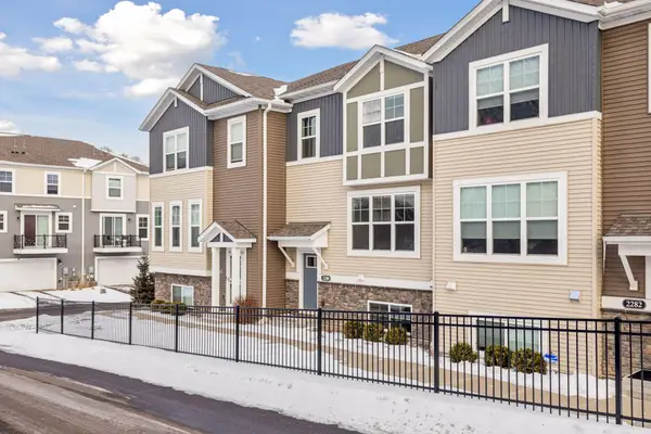 2280 Polar Way, North Saint Paul, MN 55109