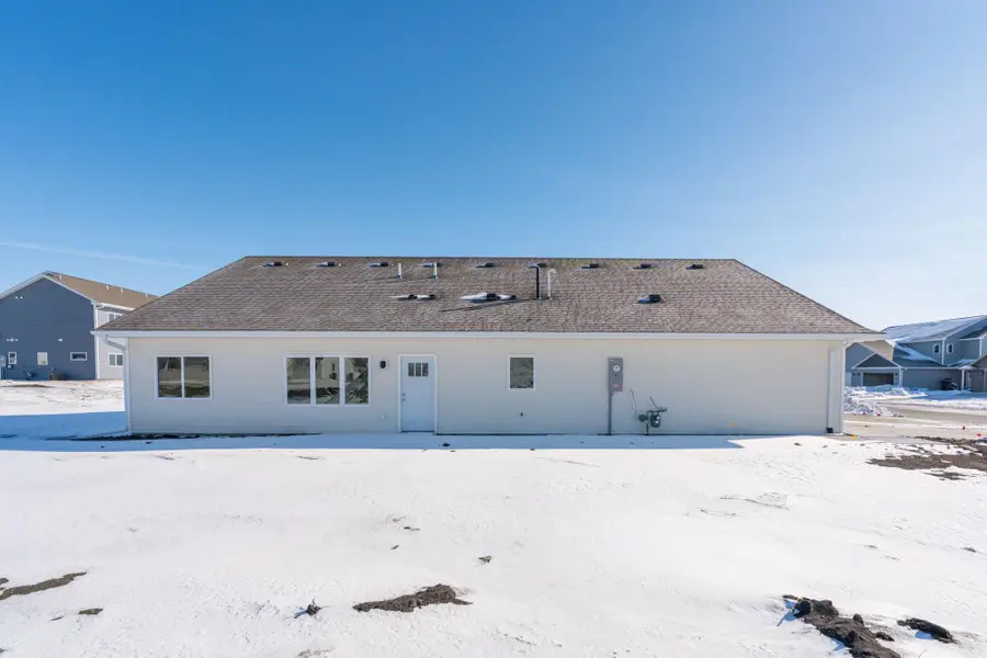 3120 & 3122 Noble Drive, Mankato, MN 56001 - #2