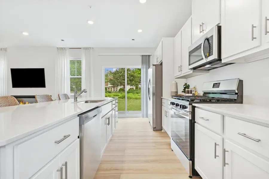 1098 Anmeadle Row, Rosemount, MN 55068 - Image #3