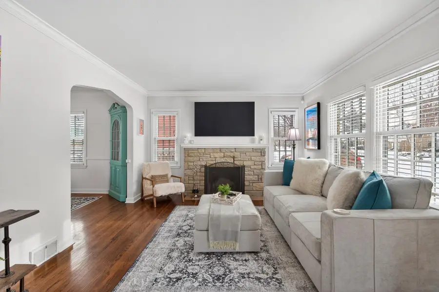 1885 Eleanor Avenue, Saint Paul, MN 55116 - #3