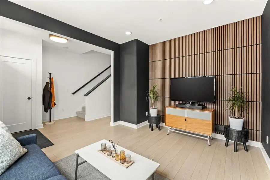 850 Mount Curve Boulevard #H, Saint Paul, MN 55116 - Image #3