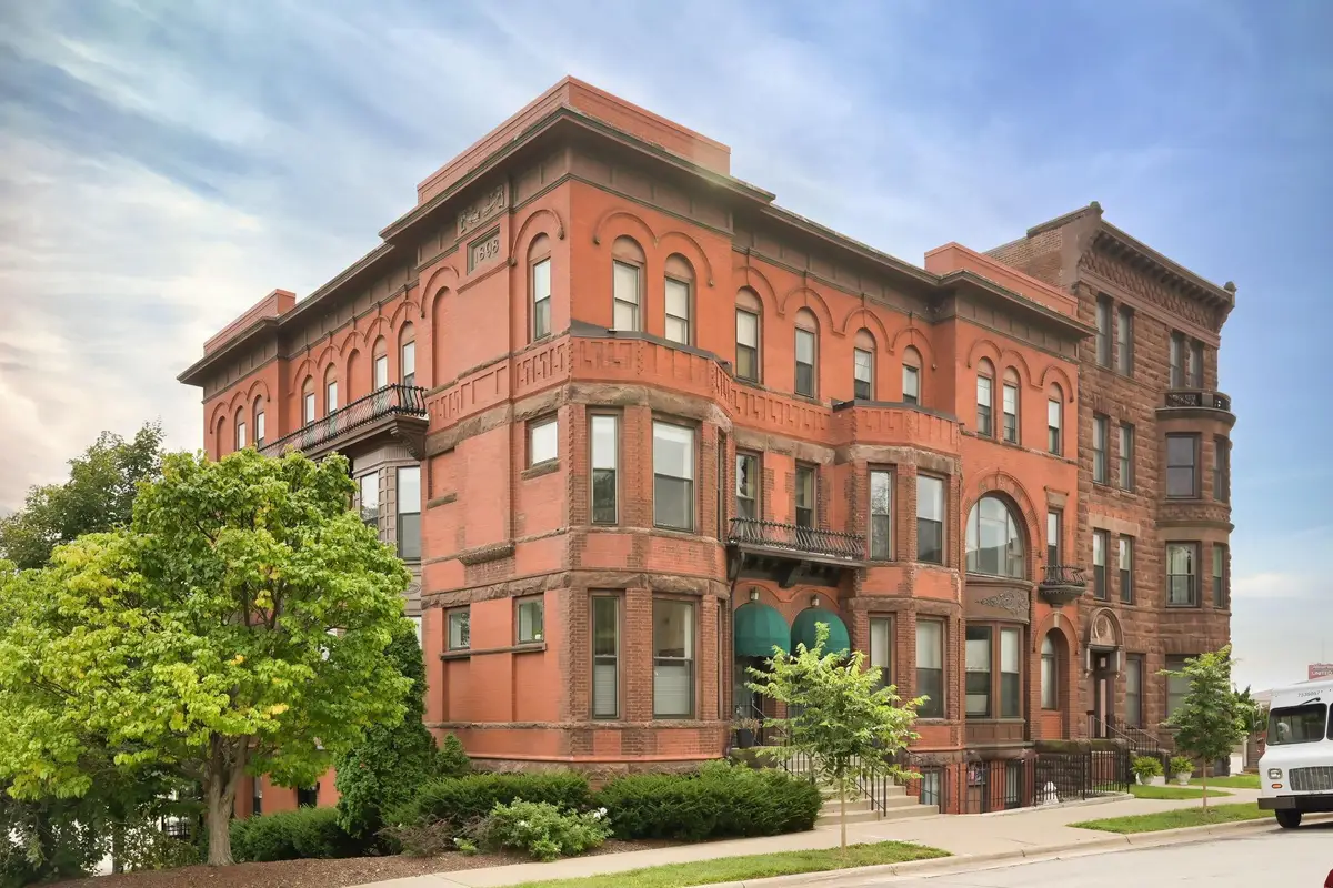 162 College Avenue W #3, Saint Paul, MN 55102 - #1